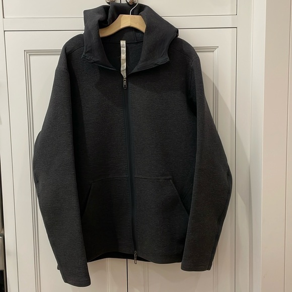 Lululemon Ritual Hooded Jacket in Charcoal/Gray—GREAT!!Like New Condition! XL